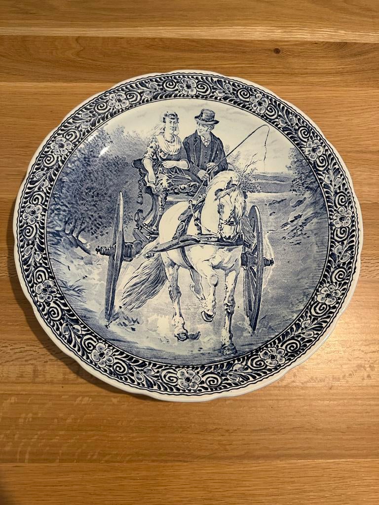 Delfts Blauw Wandbord ong 40 cm - Koets met Paard, Antiek en Kunst, Antiek | Porselein, Ophalen of Verzenden