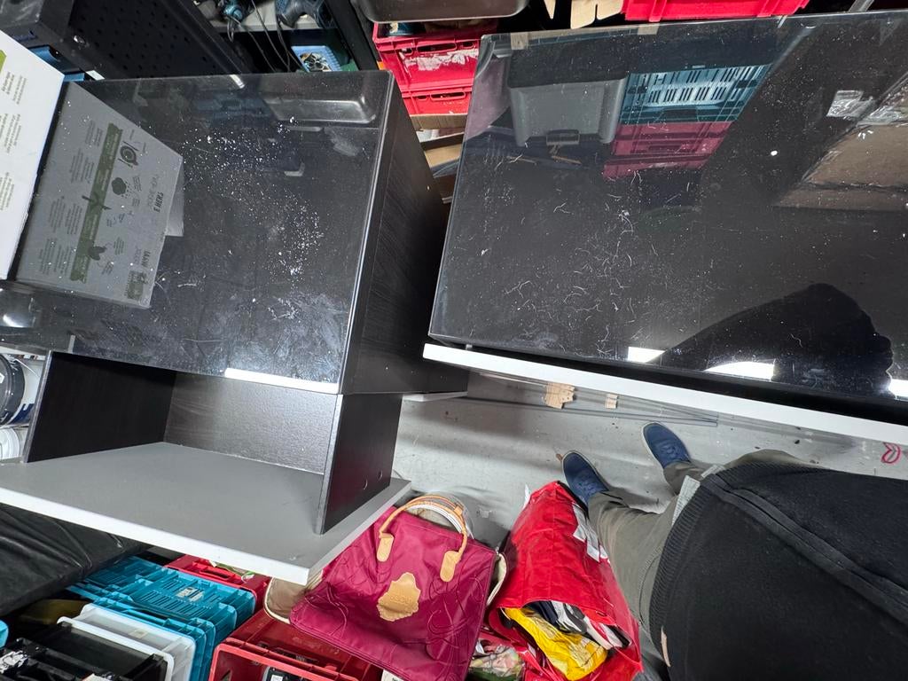 2x IKEA Besta Dressoir Kasten met Glazen Bovenkant, Huis en Inrichting, Kasten | Dressoirs, Ophalen, Gebruikt, 100 tot 150 cm