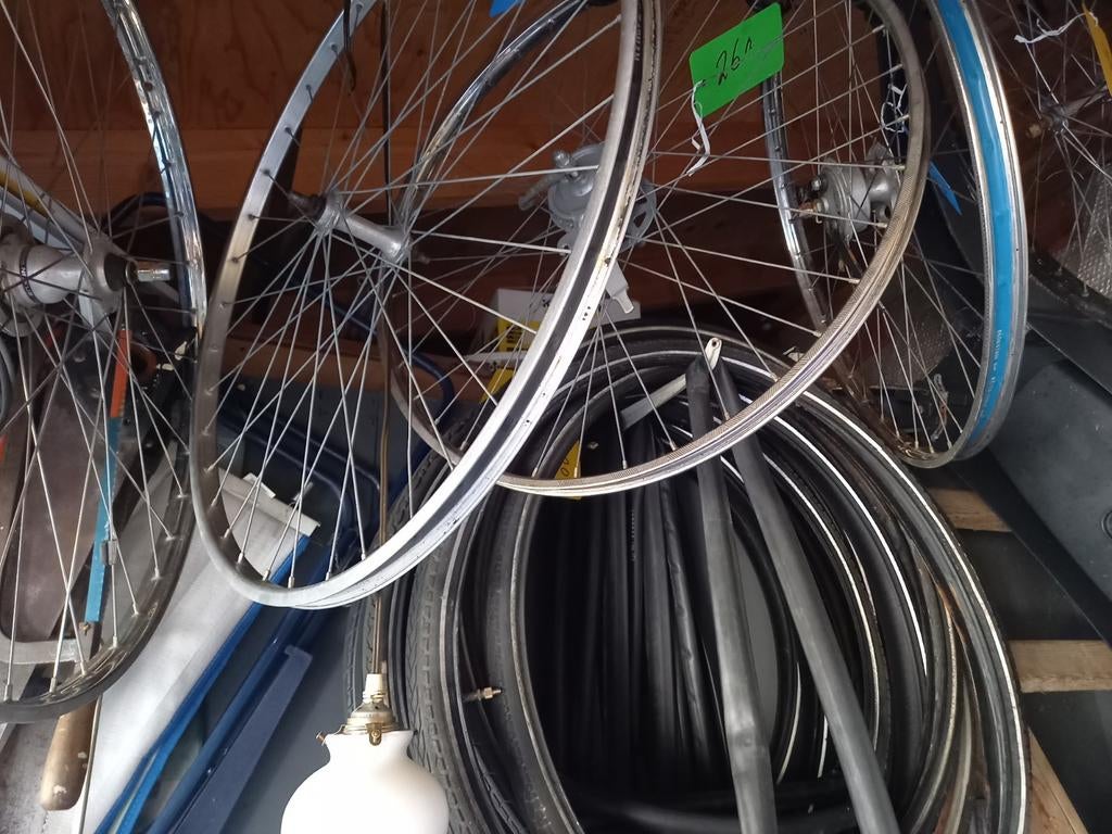 Div fietswielen, Ophalen, Algemeen, Stuur