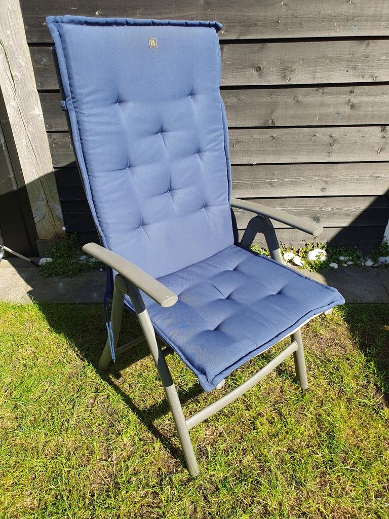 4 stoelkussens (tweezijdig te gebruiken) - PR & Design, Ophalen, Zo goed als nieuw