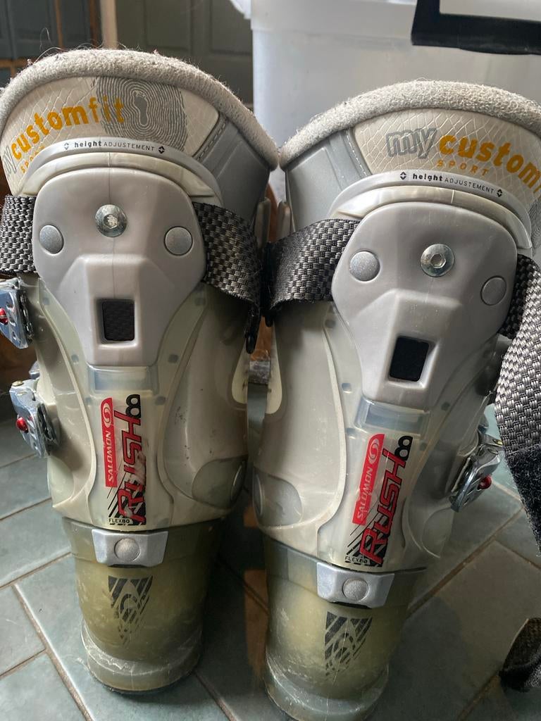 Salomon Rush 80 skischoenen - Maat 24 (38), Sport en Fitness, Skiën en Langlaufen, Ophalen, 160 tot 180 cm, Gebruikt, Schoenen