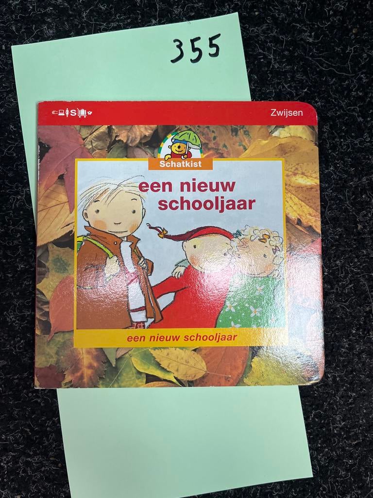 Schatkist: Een nieuw schooljaar - Zwijsen, Ophalen of Verzenden, Zo goed als nieuw, Overige niveaus, Overige vakken
