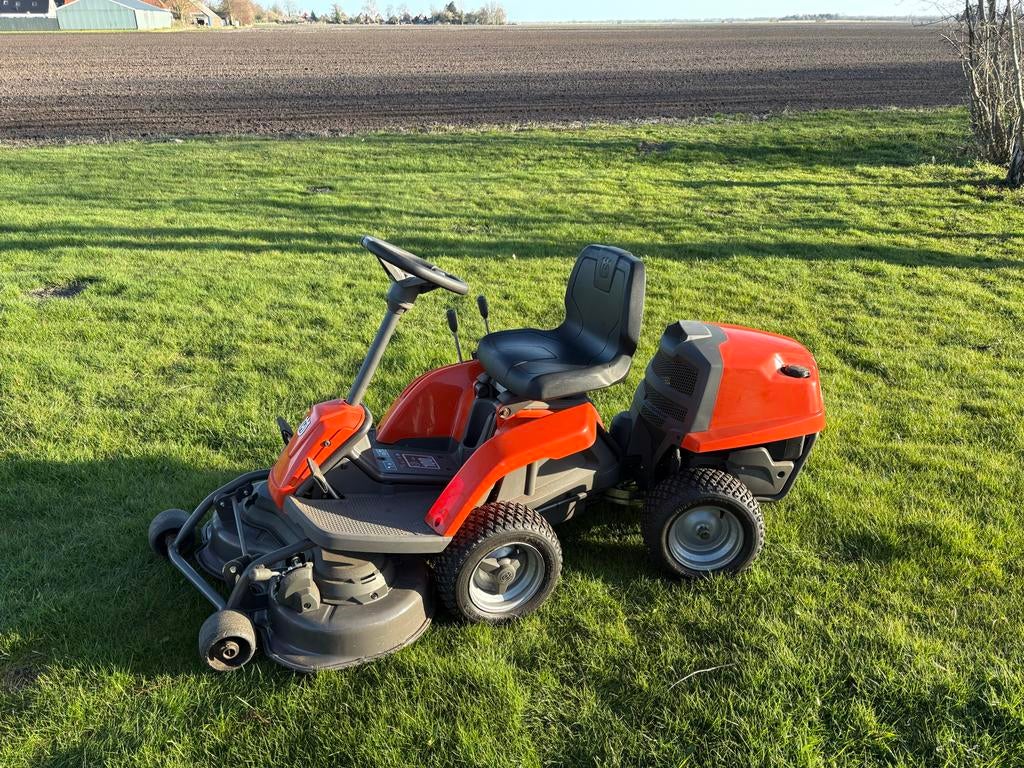 Husqvarna R111B zitmaaier (zie beschrijving), Ophalen, Cirkelmaaier, Gebruikt, Versnellingen