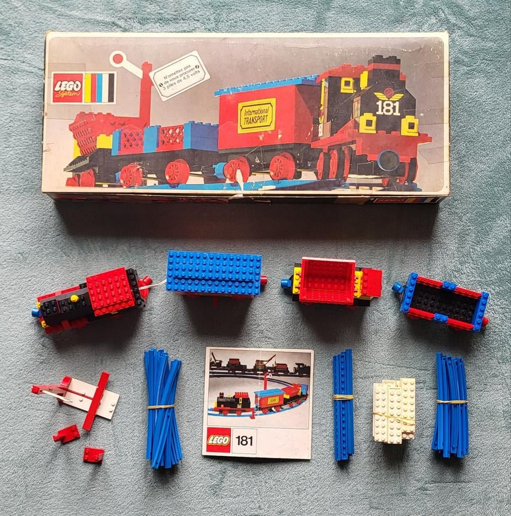 Lego trein 4,5 Volt rails, locomotief, wagons (set 181), Kinderen en Baby's, Speelgoed | Duplo en Lego, Compleet, Gebruikt, Lego