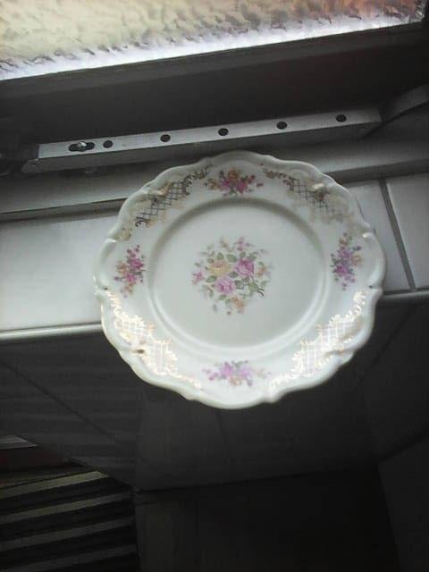 Een prachtig  schoteltje van het merk Bavaria. 19 cm, Ophalen