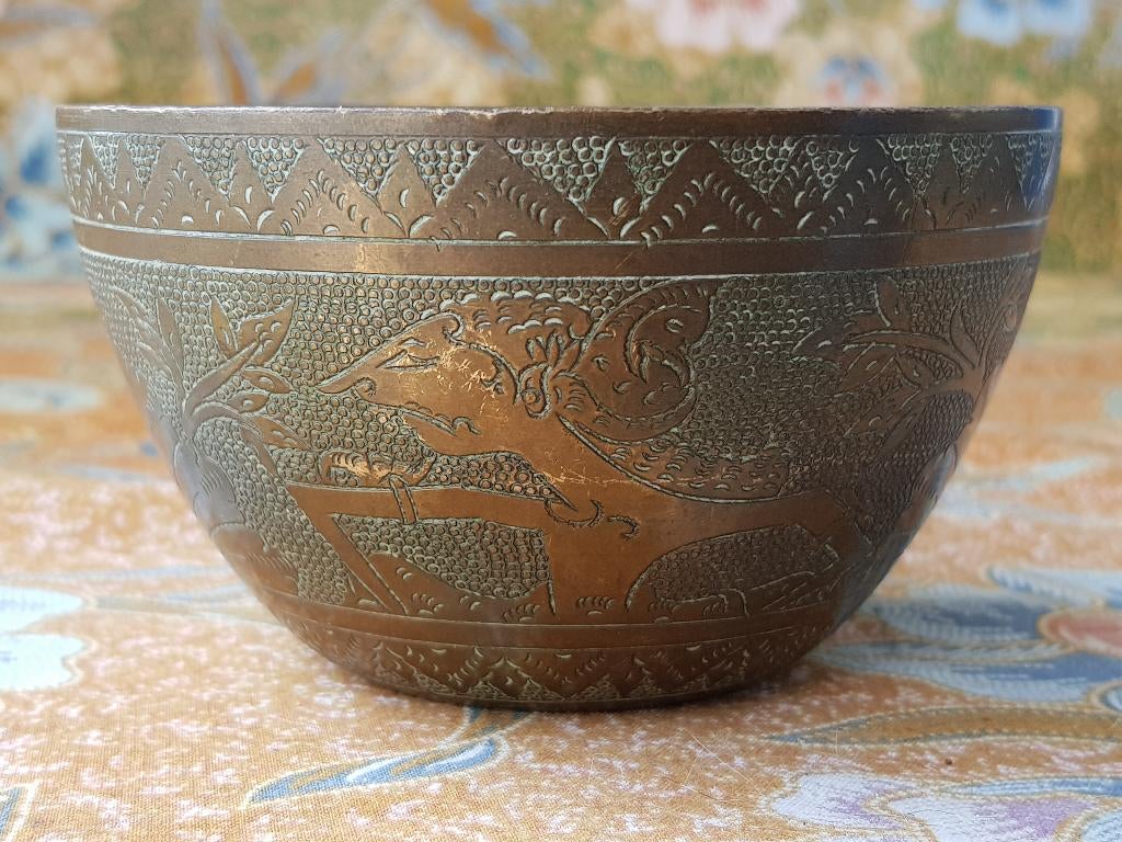 Mooie zware antieke Wajang kom uit Indonesië 10,3 cm., Ophalen of Verzenden, Brons