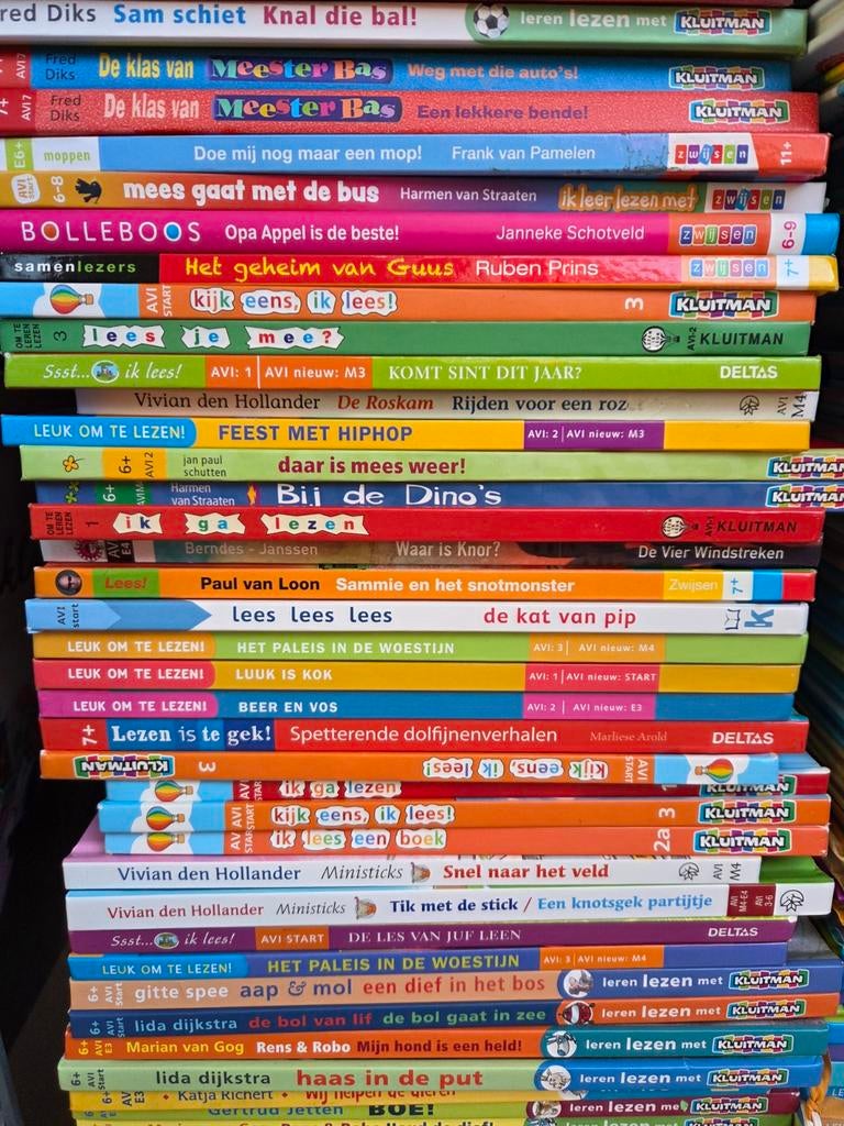 AVI boeken - Mega verzameling, Boeken, Kinderboeken | Jeugd | 10 tot 12 jaar, Ophalen of Verzenden, Zo goed als nieuw