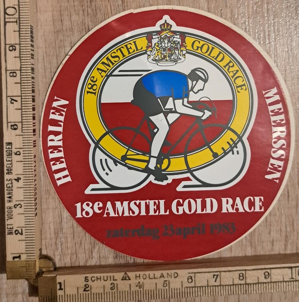 Vintage sticker 18de Amstel goldrace Amstel bier wielrennen, Ophalen of Verzenden, Zo goed als nieuw, Bedrijf of Vereniging