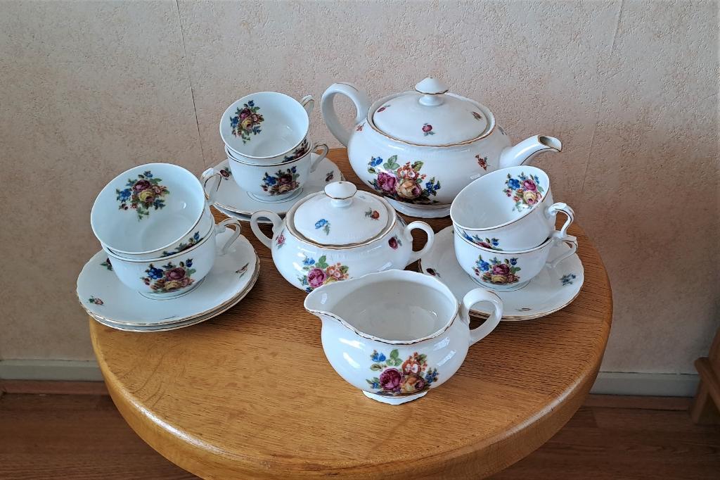 Theeservies TK Thun Czechoslovakia, Ophalen of Verzenden