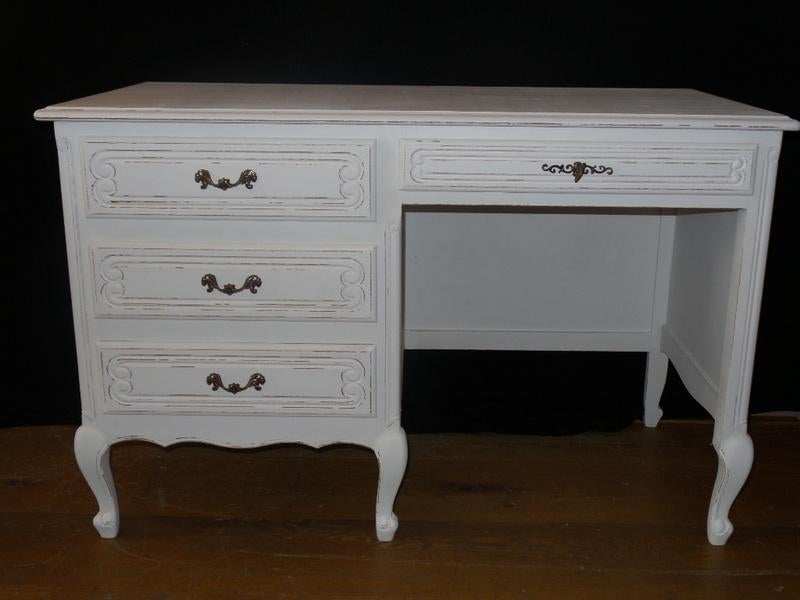 Queen ann bureau gerestyled met witte krijtverf, Ophalen, Zo goed als nieuw