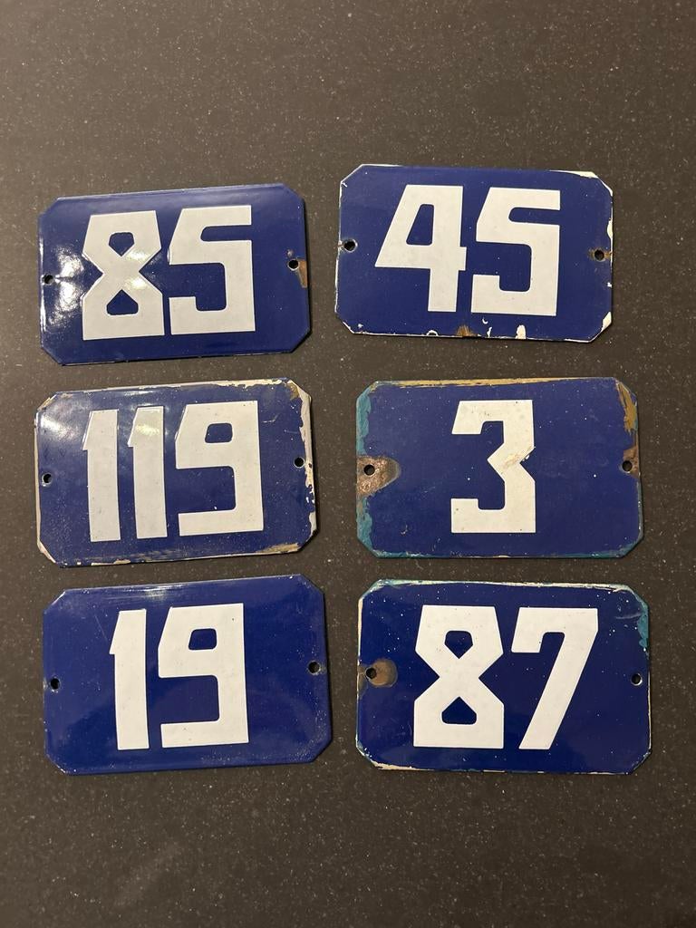 Vintage Emaille Huisnummers, Antiek en Kunst, Ophalen
