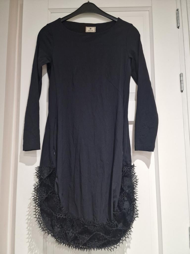 Indies jurk, Zwart, Ophalen of Verzenden, Indies, Knielengte