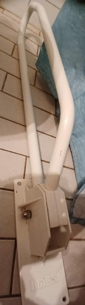 WC BEUGELS netjes ( linido ) 2, Diversen, Ophalen of Verzenden, Zo goed als nieuw