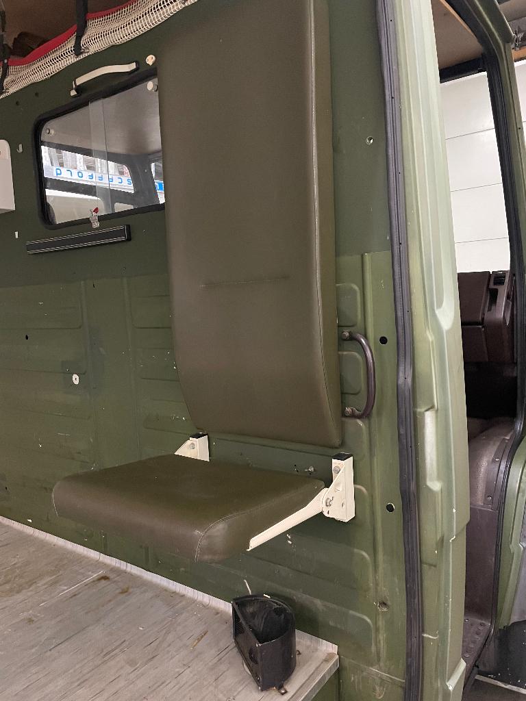 wand stoel / wand bankje / klapstoel .opklapbaar dudo, Caravans en Kamperen, Camper-accessoires, Gebruikt, Ophalen of Verzenden