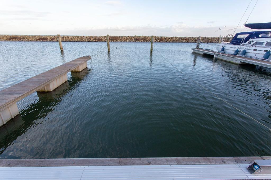 Ligplaats Regattacenter Medemblik, Watersport en Boten, Ligplaatsen, Herfst, Buiten