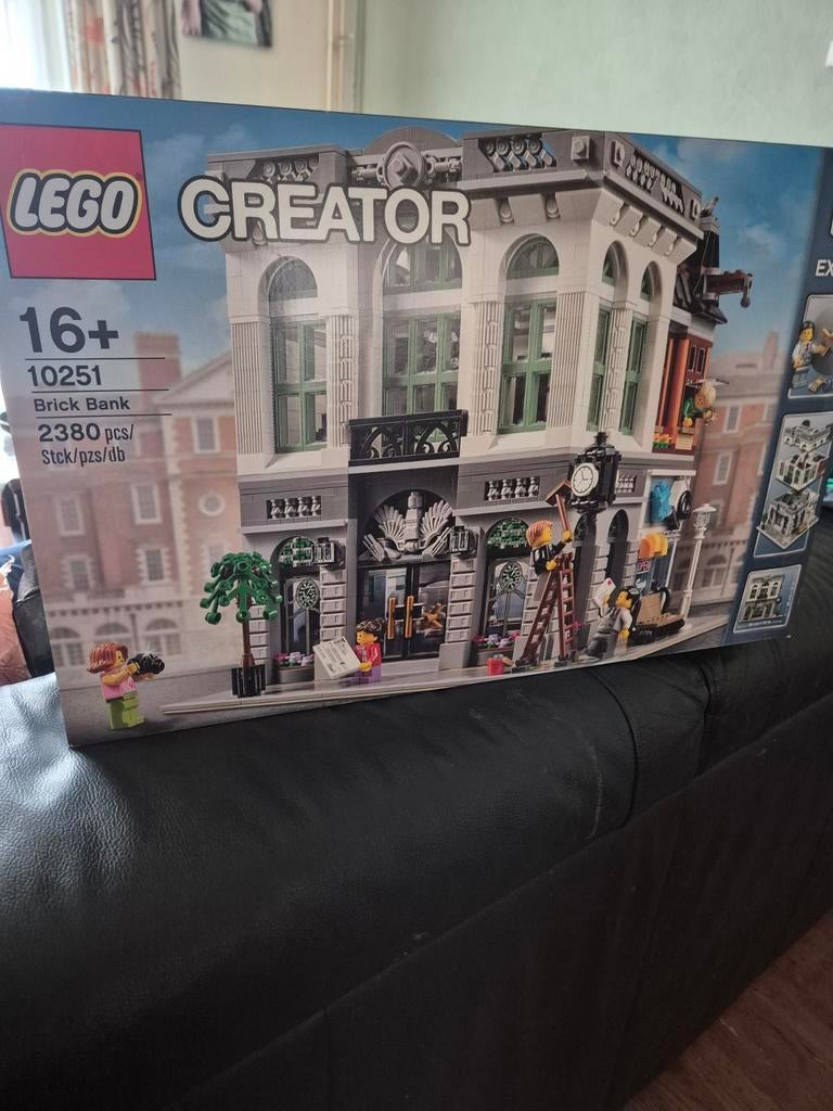 Lego Creator Expert Brick Bank 10251, Ophalen of Verzenden, Nieuw