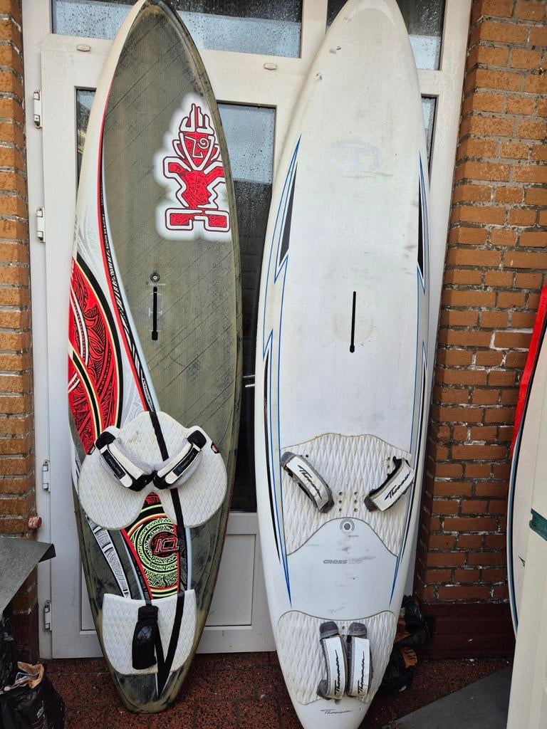 Starboard IQ Quad fin 74l carbon en Thommen X97, Ophalen, 250 tot 300 cm, Gebruikt, Met vin(nen)