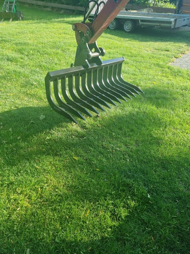 Puinbak op maat hark/schep grondzeef, Zakelijke goederen, Machines en Bouw | Kranen en Graafmachines, Ophalen, Graafmachine