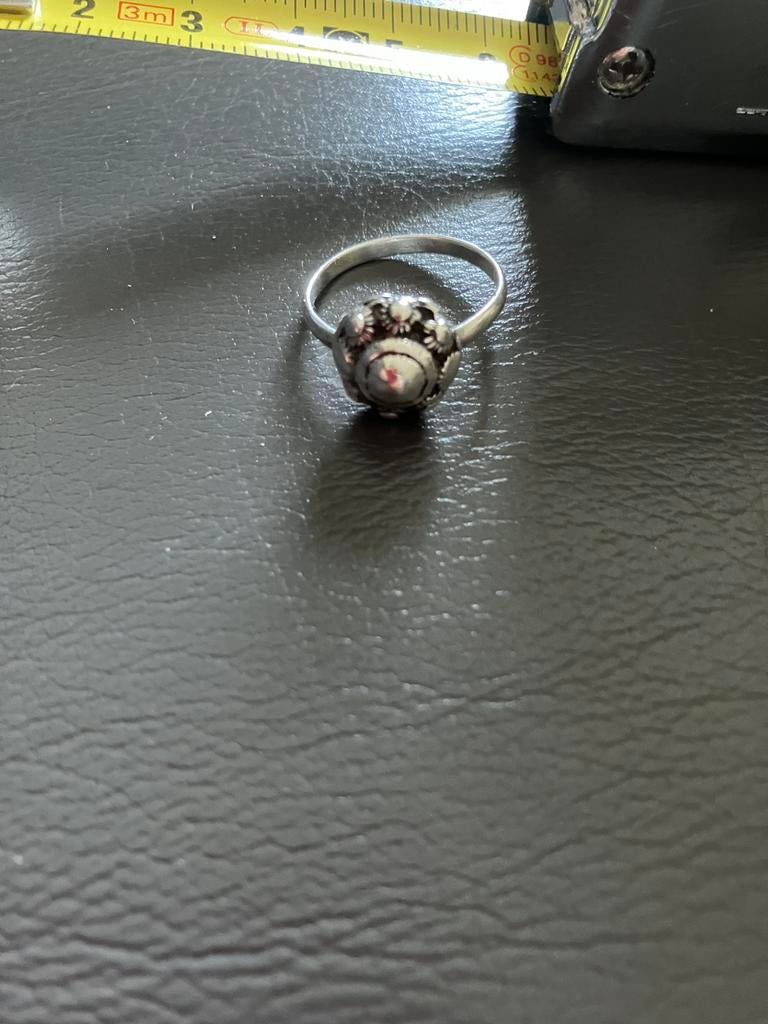 Oud zilver zeeuws knopje, Ophalen of Verzenden, Gebruikt, Zilver, Overige merken