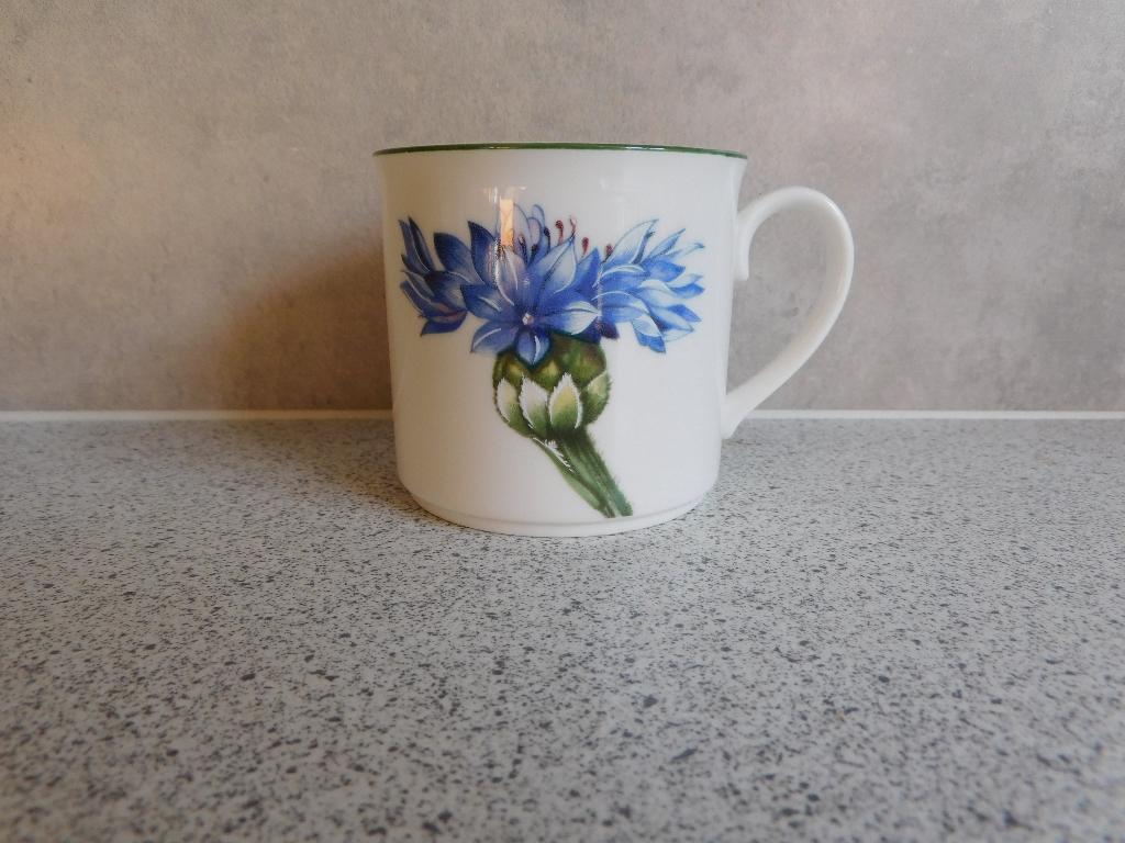 Kop Korenbloem Flora Country Collection Villeroy & Boch, Ophalen of Verzenden, Zo goed als nieuw, Overige stijlen, Kop(pen) en/of Schotel(s)