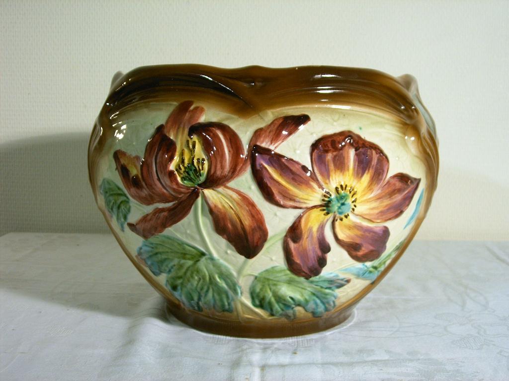 Franse ronde Barbotine cache-pot., Antiek en Kunst, Curiosa en Brocante, Ophalen of Verzenden