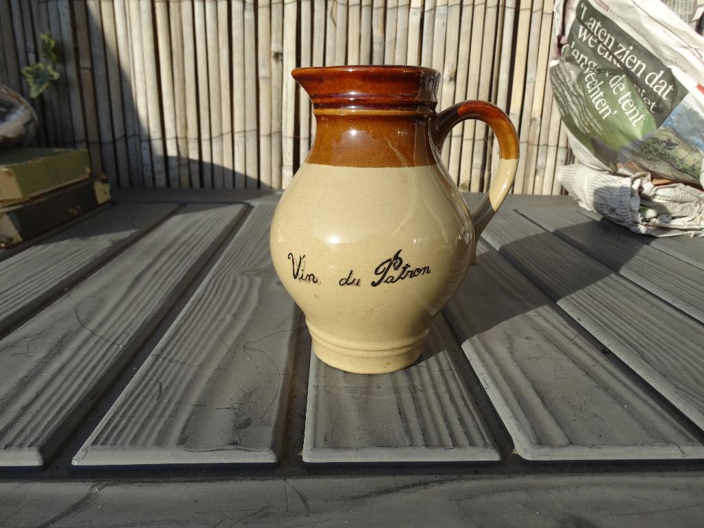 Wijnkruik Vin du Patron , 1/2 liter  aardewerk, Ophalen of Verzenden