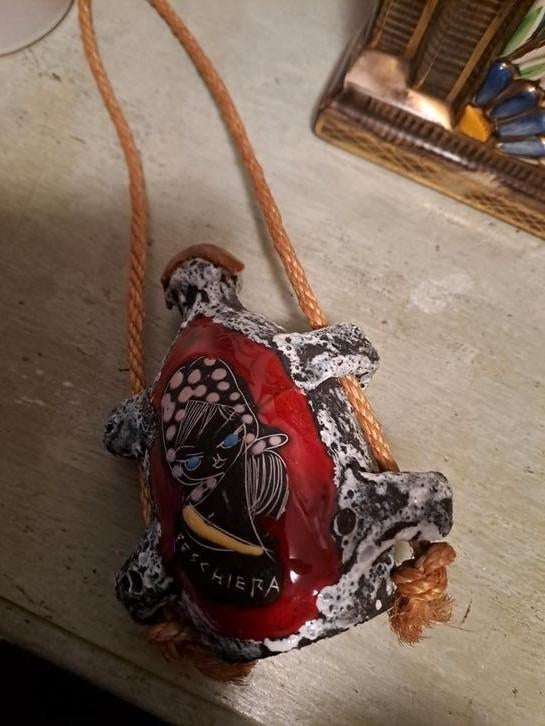 Kleine antieke pelgrimsfles, 33 - 40 uur, Vanaf 10 jaar, Overige vormen