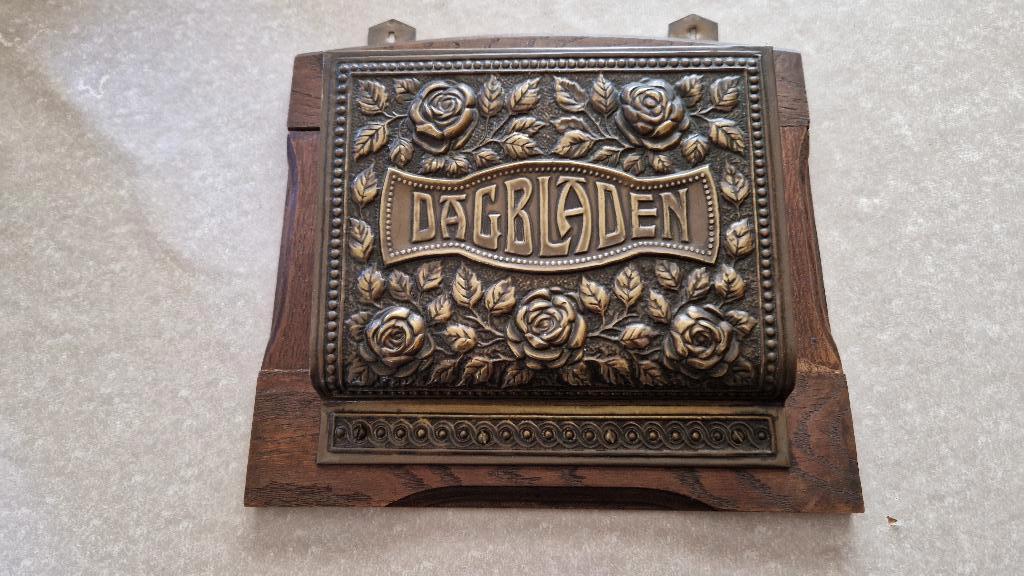 oude brocante dagbladen wandhouder, Antiek en Kunst, Ophalen of Verzenden