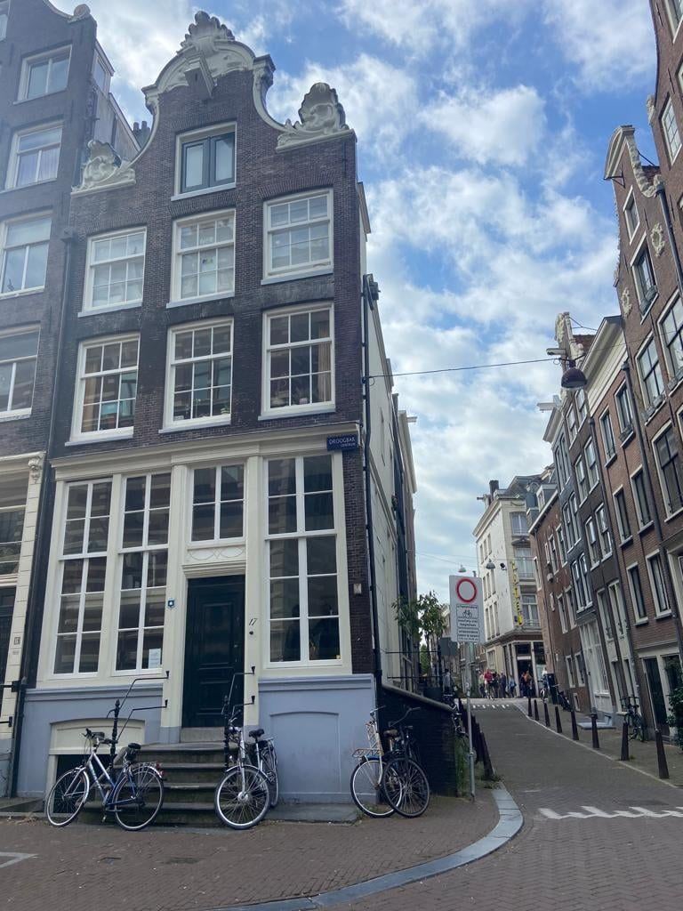 78 m2 kantoorruimte in historisch pand, hartje Amsterdam, Zakelijke goederen, Bedrijfs Onroerend goed, 78 m², Huur, Kantoorruimte