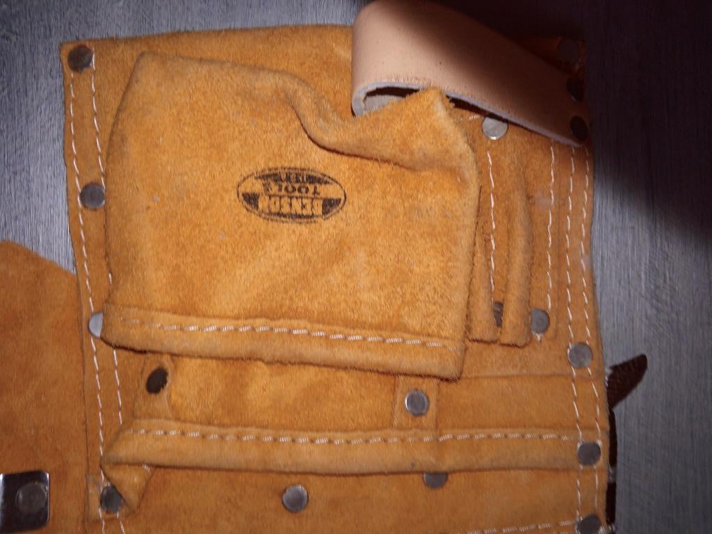 Lederen gereedschapsgordel - Nieuw nog in de verpakking, Ophalen of Verzenden, Nieuw