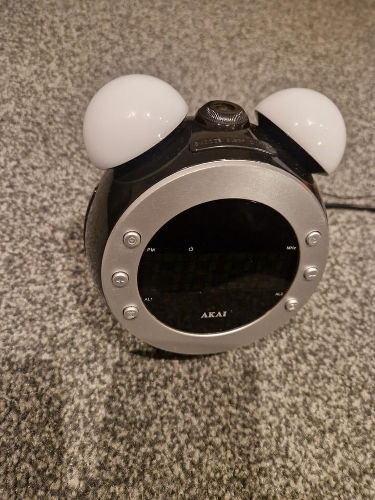 Wekkerradio, Ophalen of Verzenden, Gebruikt, Digitaal, Wekker of Tafelklok