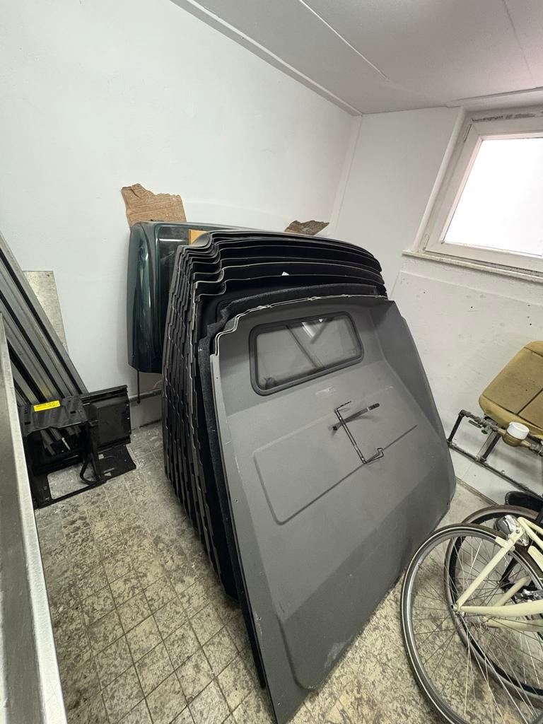 VW TRANSPORTER T5 T6 DIEPE KUNSTOF KOPSCHOT TUSSENSCHOT, Ophalen, Gebruikt, Volkswagen