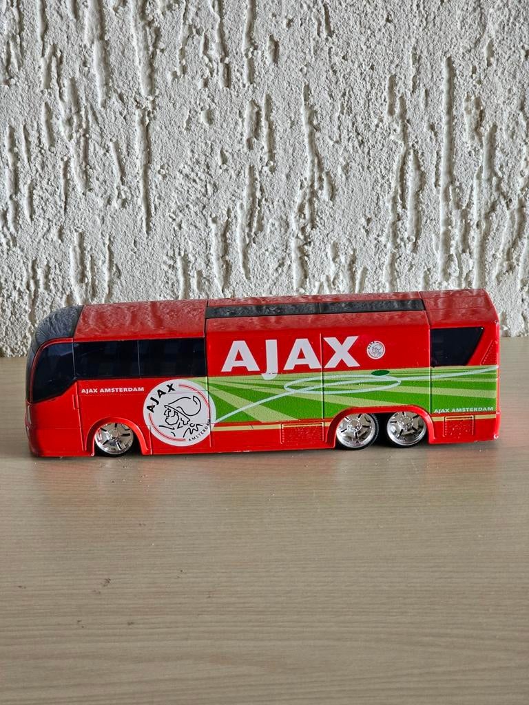 Spelers bus van voetbalclub AJAX, Verzamelen, Ophalen of Verzenden, Gebruikt, Ajax, Overige typen