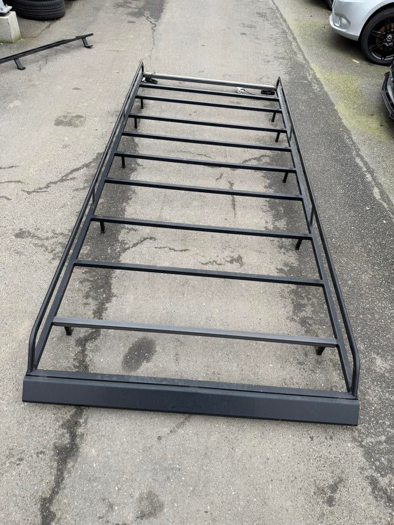 Imperiaal + trap Mercedes Sprinter L2H2 2018-, Ophalen, Gebruikt