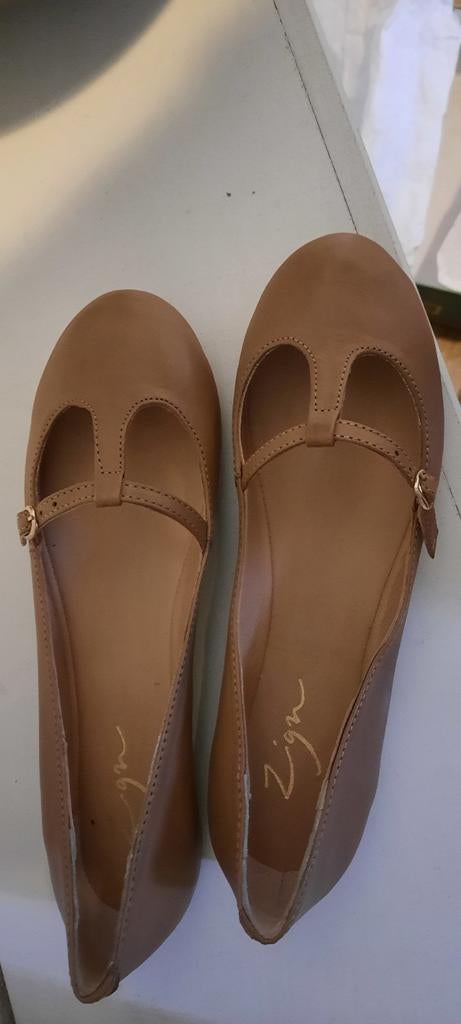 Prachtige nieuwe schoenen instappers van ZIGN, Kleding | Dames, Schoenen, Verzenden, Nieuw, Instappers