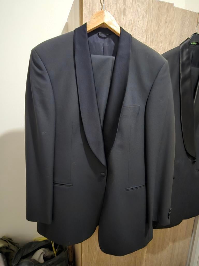 Mooi zwart pak - 2x gedragen, Masterhand, Zwart, Overige maten, Ophalen of Verzenden