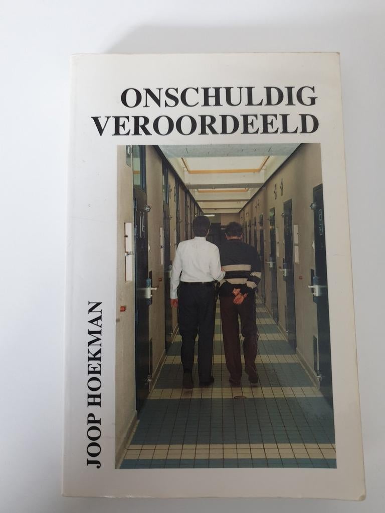 Onschuldig Veroordeeld - Joop Hoekman, Ophalen of Verzenden, Gelezen, Joop Hoekman