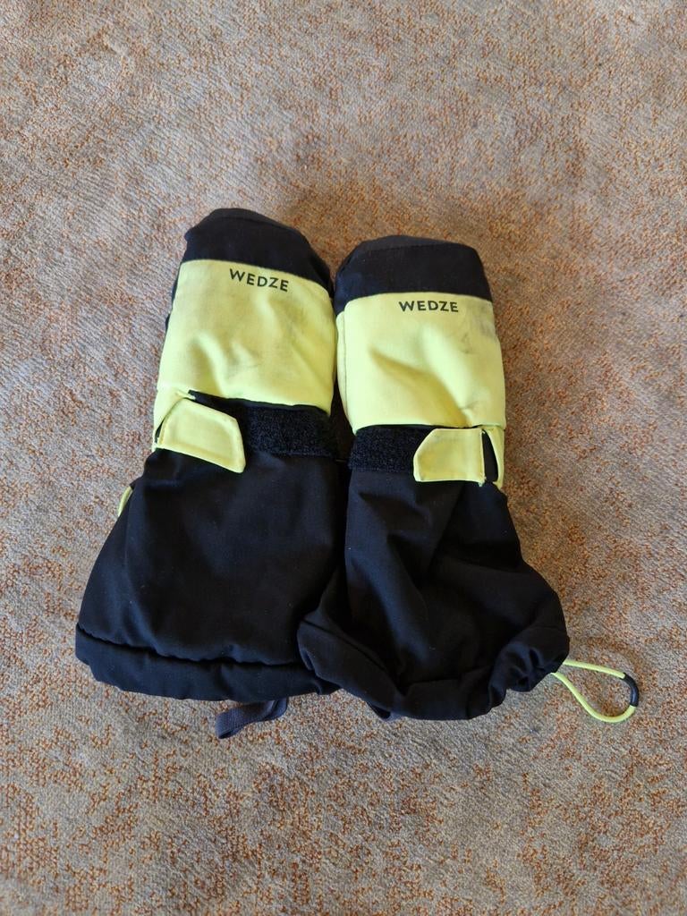 Wedze waterdichte skihandschoenen maat 4 jaar, Ophalen, Gebruikt, Kleding, Overige merken