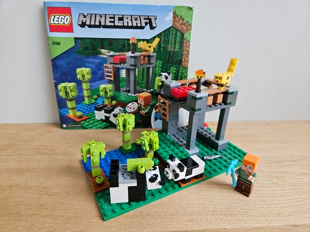 Lego Minecraft | 21158 | Het pandaverblijf, Ophalen, Zo goed als nieuw