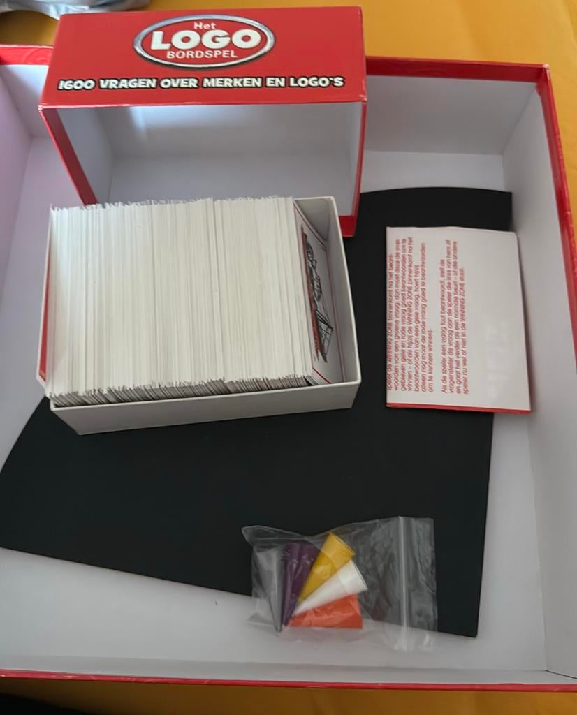 Het logo bordspel, Ophalen of Verzenden, Zo goed als nieuw