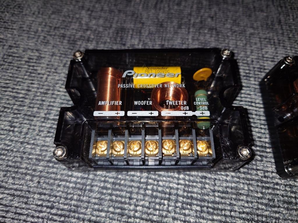 Pioneer TS-D1720C Crossover, Auto diversen, Autospeakers, Ophalen of Verzenden