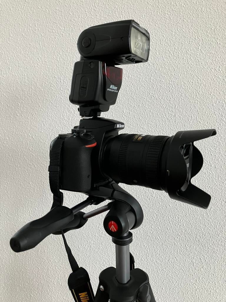 Zéér complete foto uitrusting Nikon D5500 +AF-S Nikor 18-200, Audio, Tv en Foto, Fotocamera's Digitaal, Ophalen, Gebruikt, Spiegelreflex