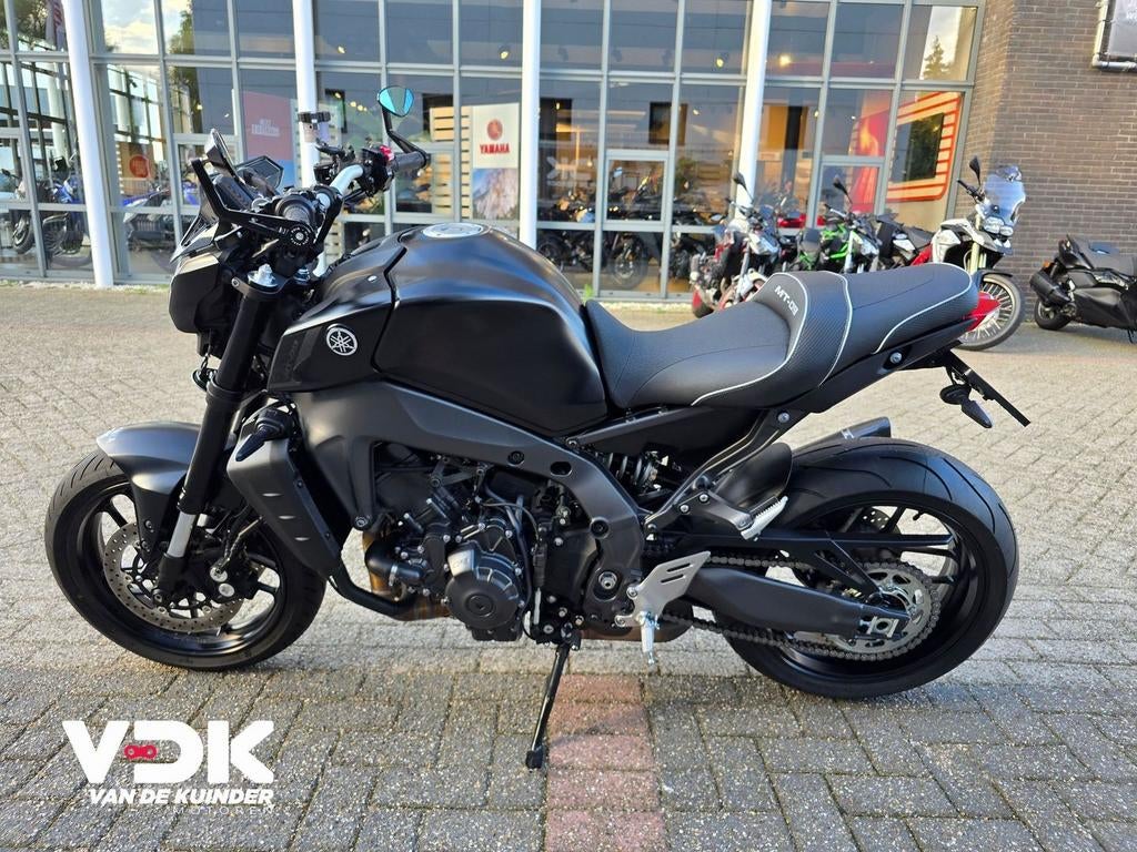 YAMAHA MT 09 ABS (bj 2023) - foto 3