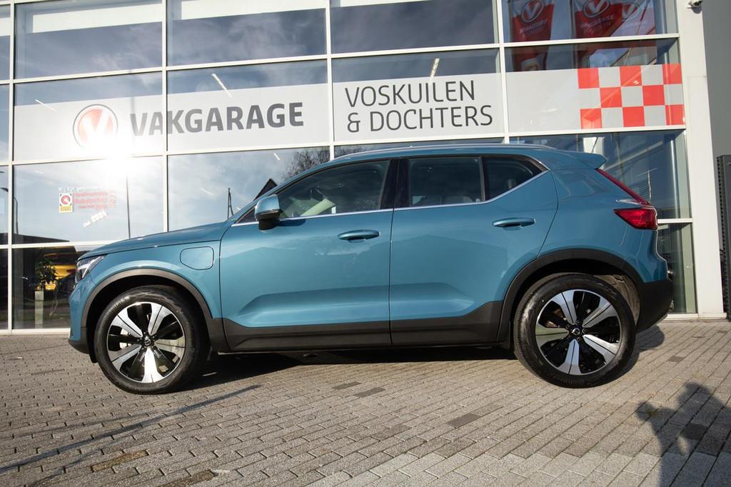 Volvo XC40 1.5 T5 Plug-in hybrid Plus Bright |Stuur en Stoel, 12 maanden, Blauw, Bedrijf, 3 cilinders