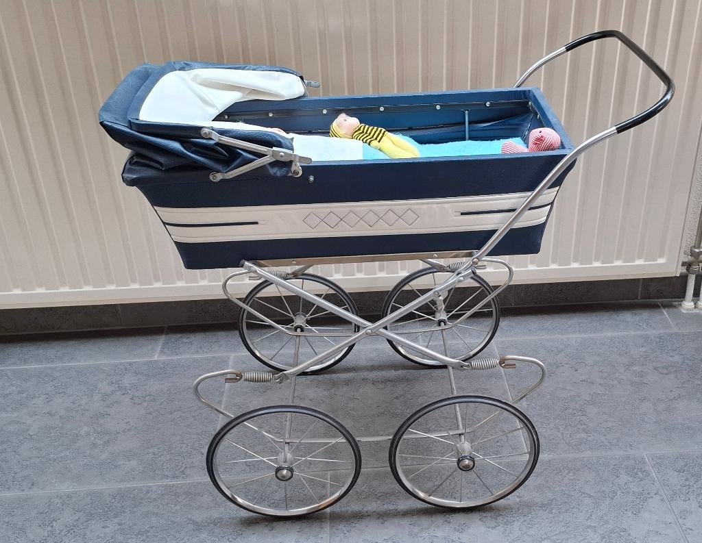 Vintage poppenwagen blauw, Ophalen