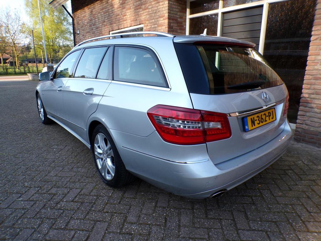 Mercedes-Benz E-klasse Estate 200 CGI Avantgarde Automaat /, Automaat, Euro 5, Achterwielaandrijving, Gebruikt