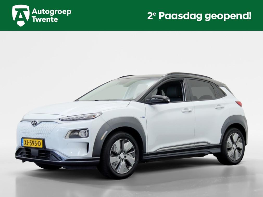 Hyundai KONA EV Premium 64 kWh | Warmtepomp | Leder | Zwart, 0 cilinders, Zwart, Wit, 64 kWh