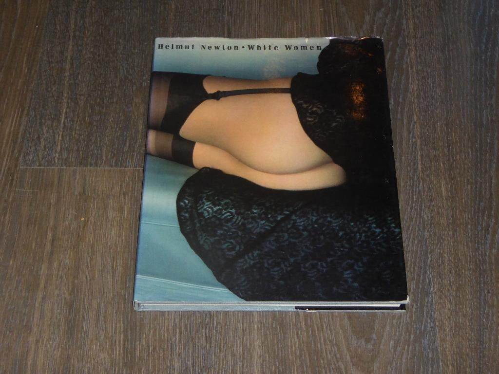 Helmut Newton - White Women, Verzenden, Zo goed als nieuw, Fotografie algemeen, Helmut Newton
