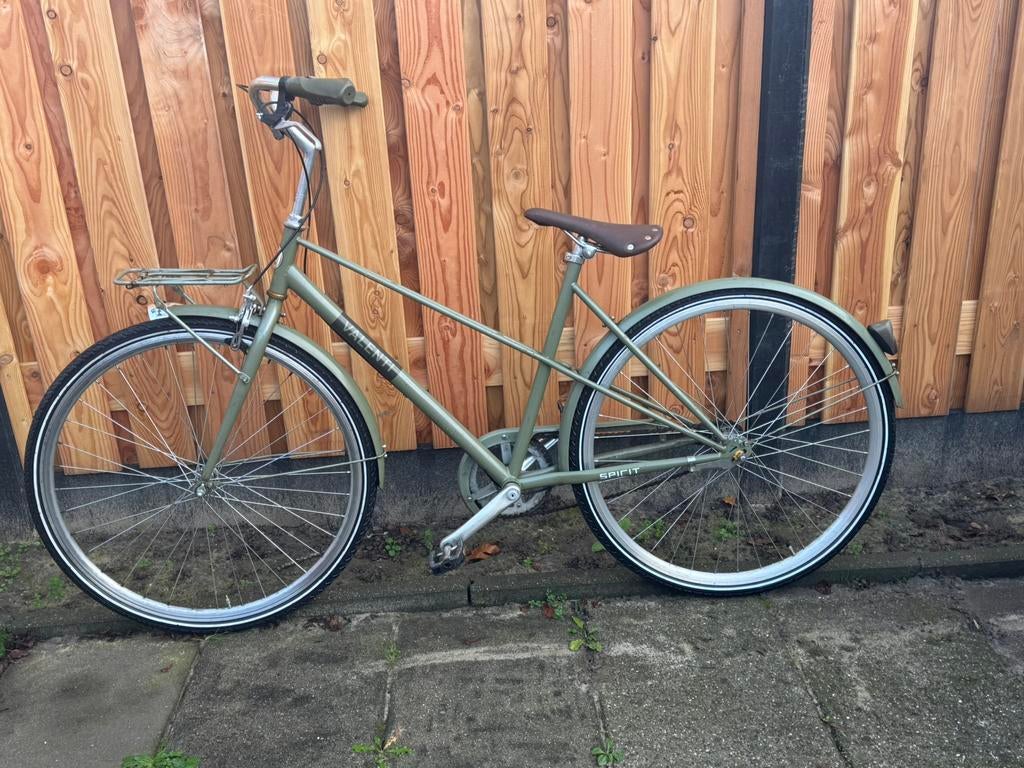 Damesfiets 28 inch, Ophalen, Zo goed als nieuw