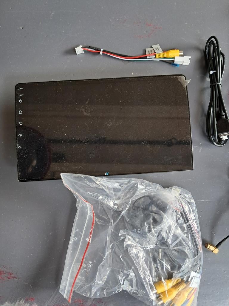 Auto radio, Ophalen, Nieuw